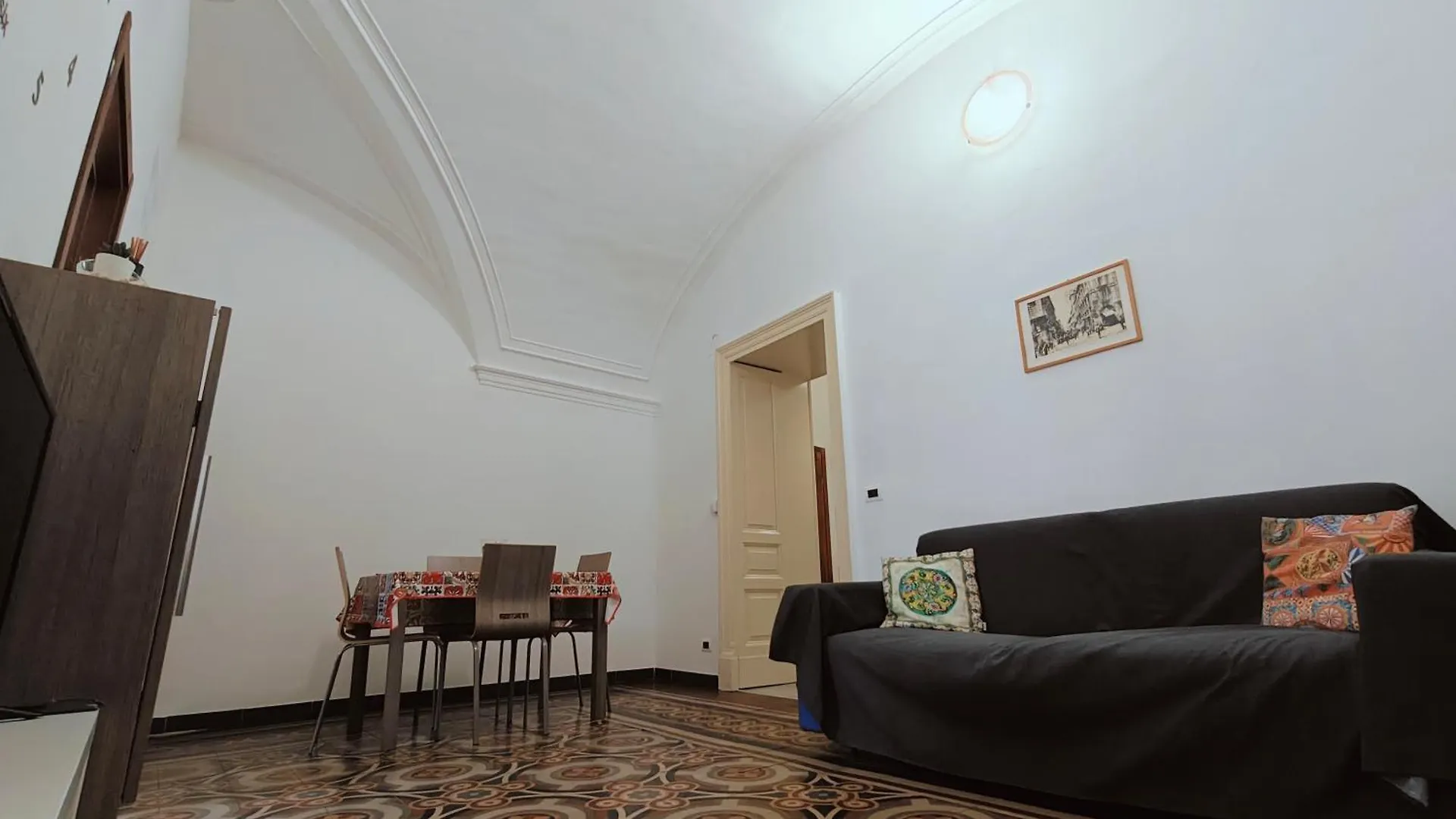 Giulio'S Apartment Katánie
